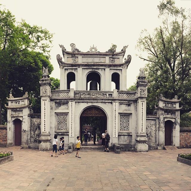 Temple of literature: a guide to Vietnam's first national universities