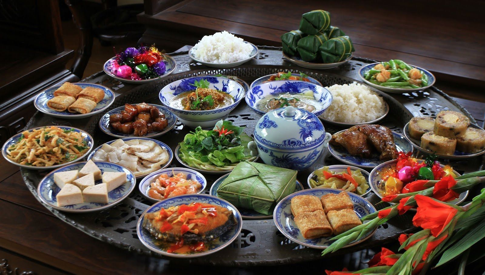 Irreplaceable dishes in a typical Vietnamese Tet meal