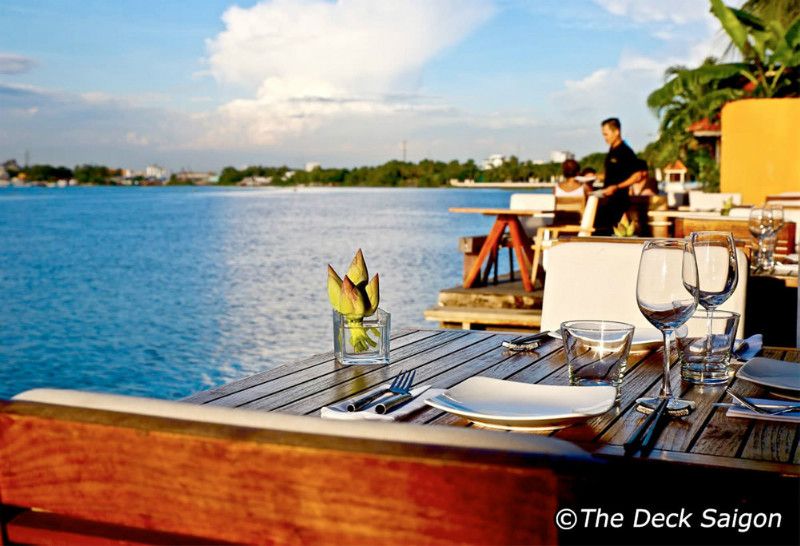 05 best Saigon river view restaurants