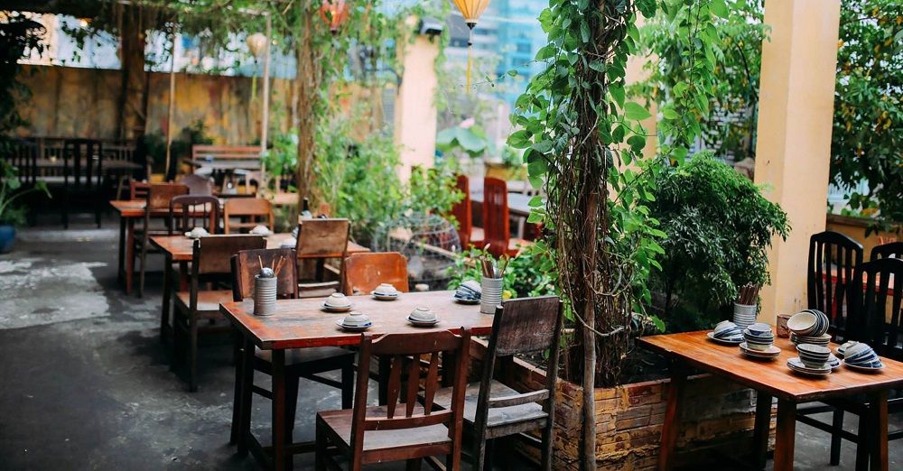 10 garden dining spots for a chill weekend